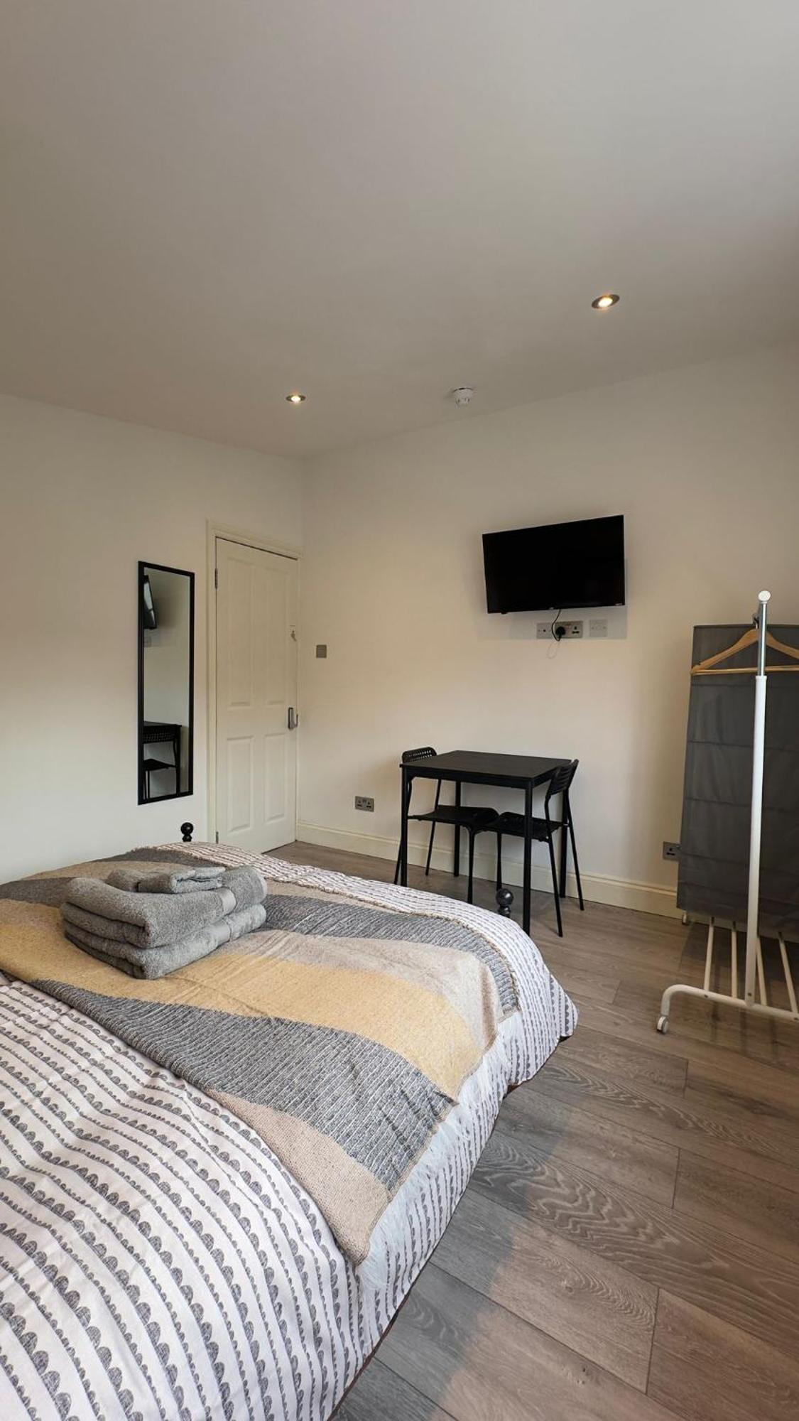15 Min To Central London Guest Suites 22 Номер фото