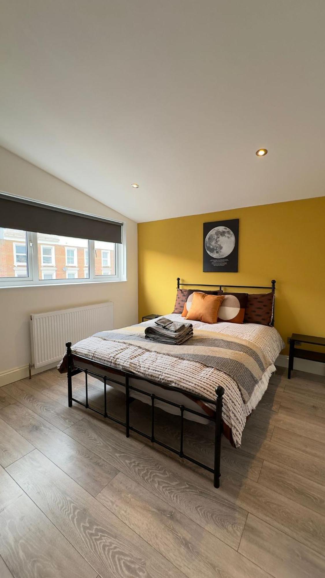15 Min To Central London Guest Suites 22 Екстер'єр фото